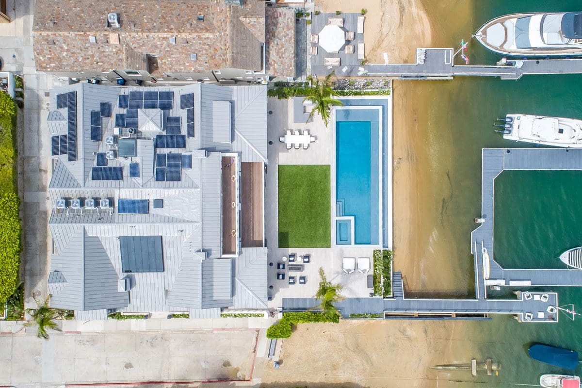 PROJECT NEWPORT WATERFRONT // SINCLAIR ASSOCIATES ARCHITECTS // PATTERSON CUSTOM HOMES // BLACKBAND DESIGN