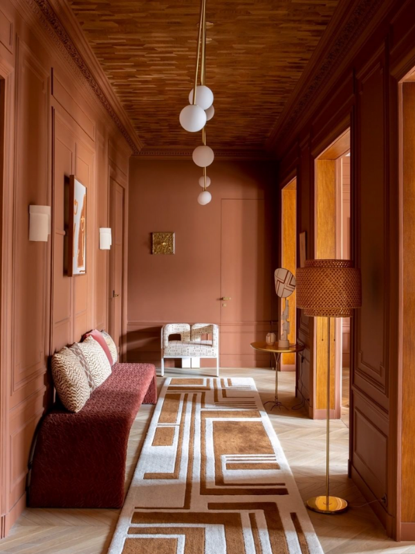 DESIGN: ANNESOPHIE PAILLERET