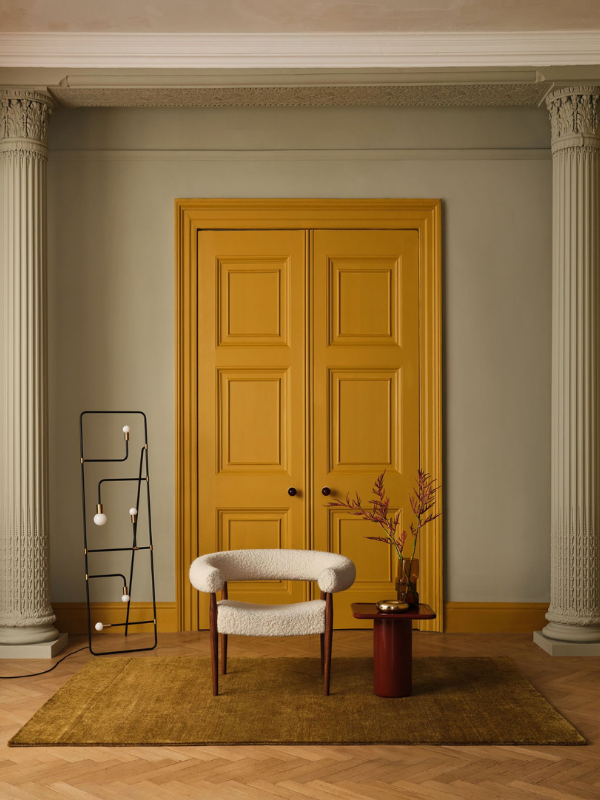 SOURCE: MELANIE LISSACK INTERIORS // GRAPHENSTONE PAINT BENGAL