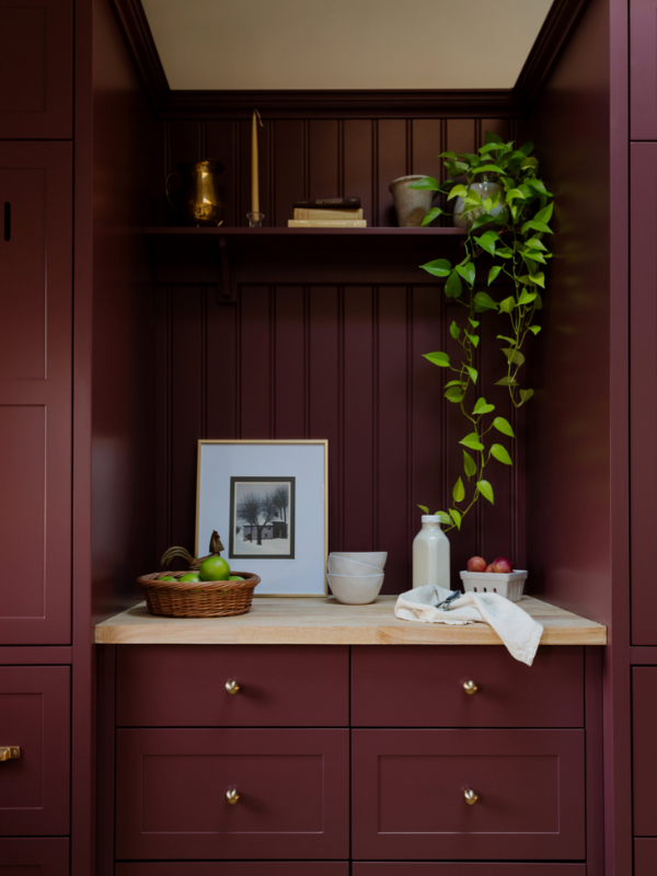 DESIGN: HUE DESIGN COLLECTIVE //  BENJAMIN MOORE NICOLSON RED