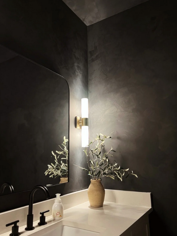 SOURCE: COLOR ATELIER ATELIER NOIR LIME PAINT 